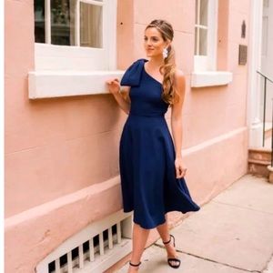 Gal Meets Glam Yvonne Dress - 2